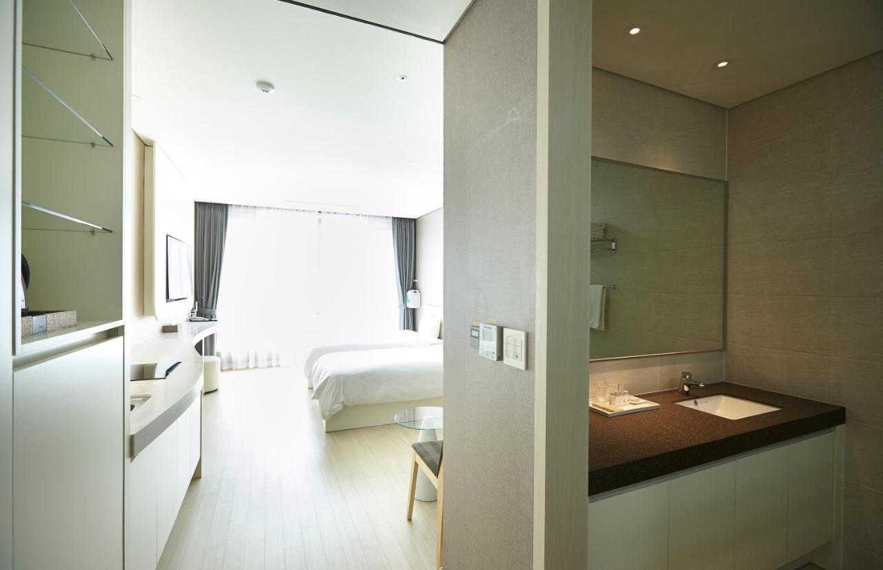 Pyeongchang The White Hotel Buitenkant foto